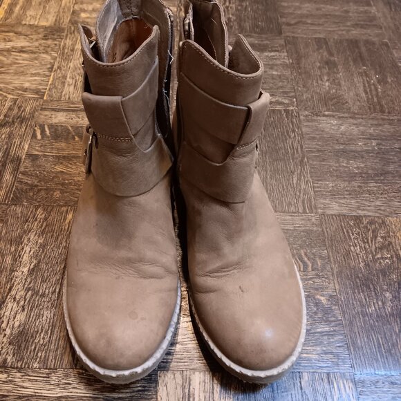 Gentle Souls leather Best Of moto boot in mushroom - size 7.5 - Picture 6 of 9